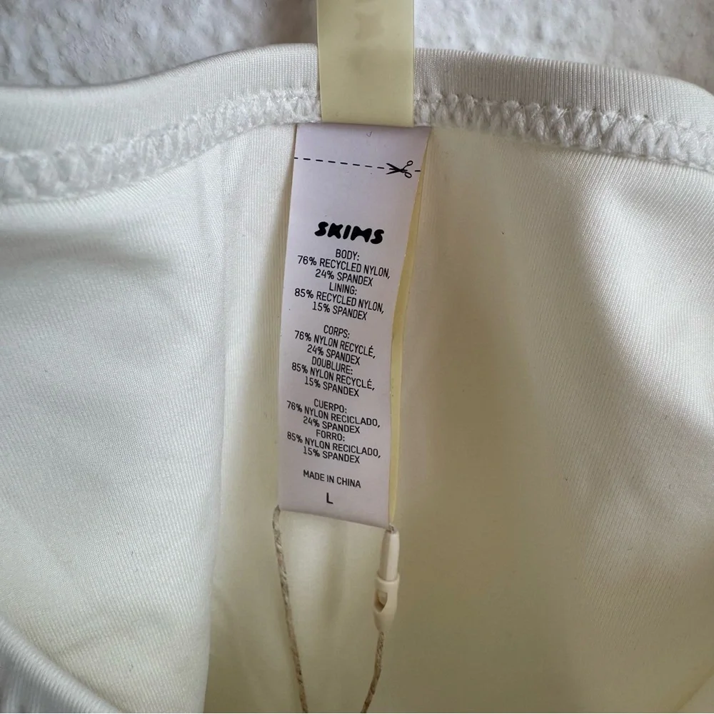 Skims Monokini Cut-Out One Piece Swimsuit – Marble White (Size L) NWT - Picture 4 of 6